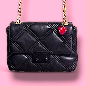 💓 NWOT! Betsey Johnson Black Quilted Puffer Gold Chain Crossbody Bag